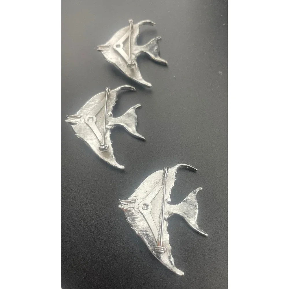Lot of 9 Silver Tone‎ Fish Brooch Components Rainbow Art Glass Designer Ready